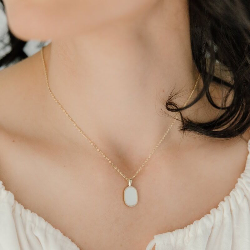 Mother-of-Pearl Oval Necklace - Image 2