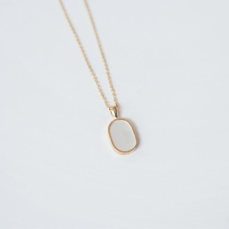 Mother-of-Pearl Oval Necklace - Image 3