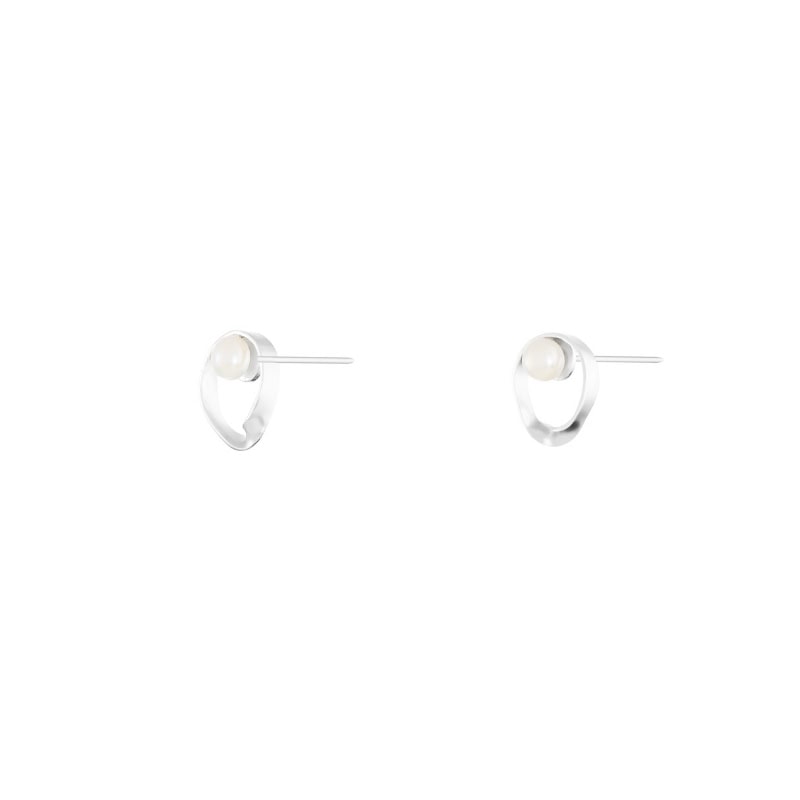 Worthy Pearl Earrings - Image 8