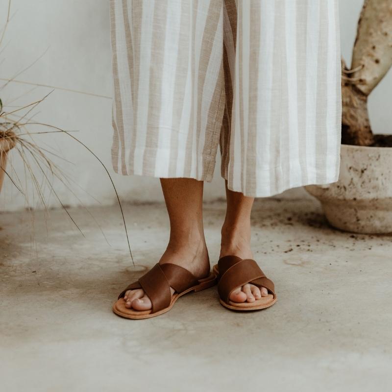 Ladies Criss-Cross Slides - Image 2