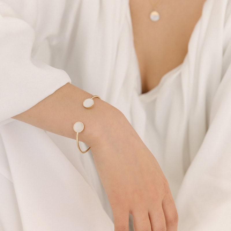 Mother-of-Pearl Circular Bangle - Image 3