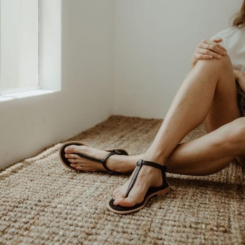 Ladies Toe Post Sandals - Black - Image 3