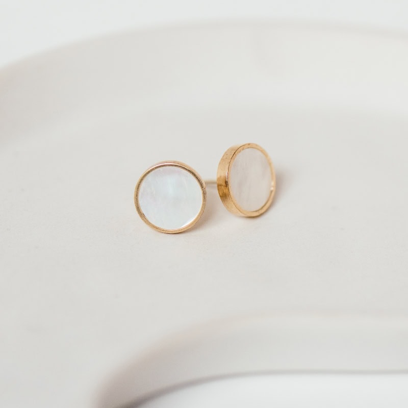 Mother-of-Pearl Circular Studs - Image 4
