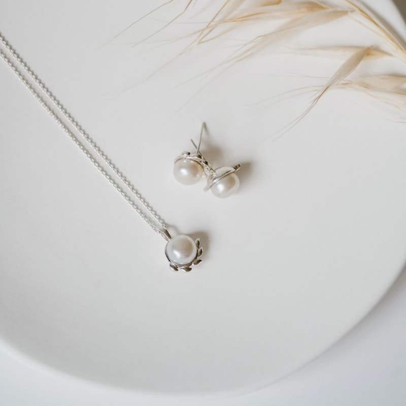 Waiting Season Necklace - Image 7